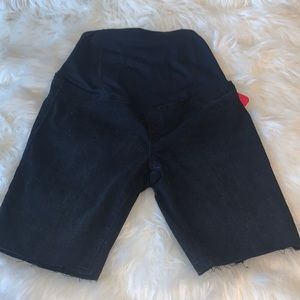 Isabel maternity Jean shorts